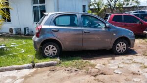 Polícia Civil recupera carro roubado circulando com placa adulterada em