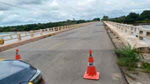 Ponte sobre o Rio Pindaré, na BR-316, é totalmente interditada