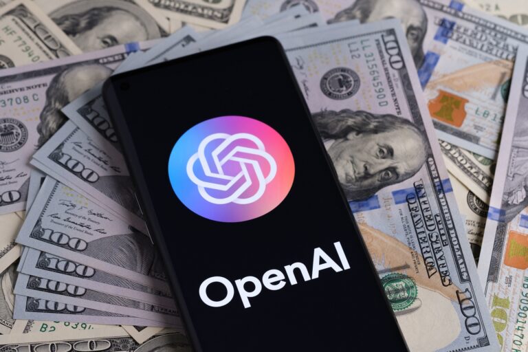 Receita da OpenAI pode triplicar em 2025 — veja os