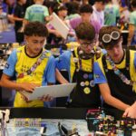 Torneio de robótica classifica estudantes para competição mundial