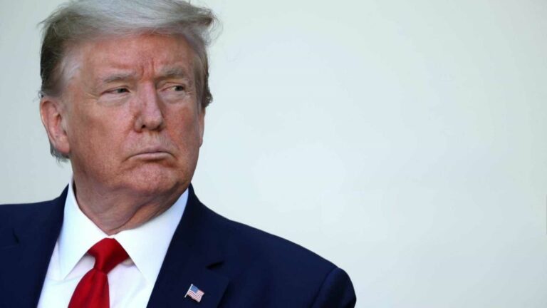 Trump defende tarifas em reunião com CEOs e empresas temem