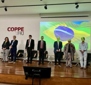 UFRJ homenageia deputado Luiz Paulo com a Ordem do Mérito