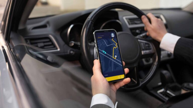10 carros mais baratos que podem ser Uber Black em