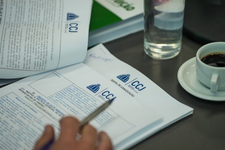 Alerj aprova em primeira discussão criação da Comissão de Legislação