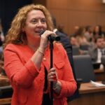 Assembleia aprova projeto que regulamenta transferência de veículos antigos pela