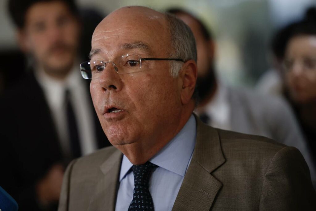 Brasil concede asilo diplomático à ex-primeira-dama do Peru por razões