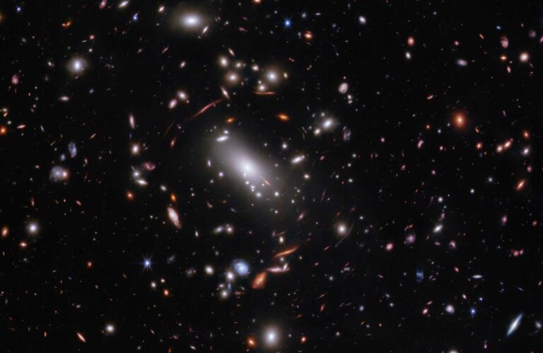 De água em Marte a ondas gravitacionais: 5 artigos da