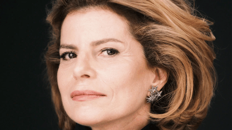 Debora Bloch diz semelhança entre vilã de Vale Tudo atual