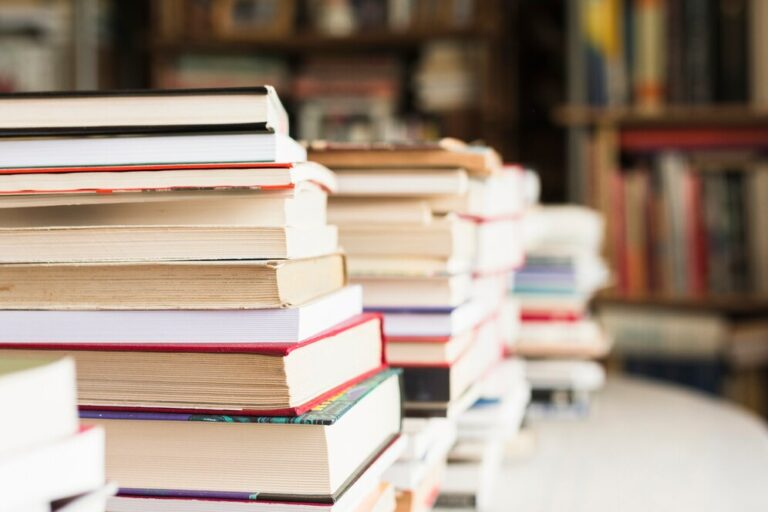 Dia Mundial do Livro: 8 histórias que desafiam a mente