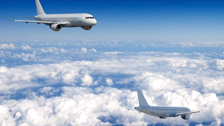 É possível fazer uma viagem de volta ao mundo por
