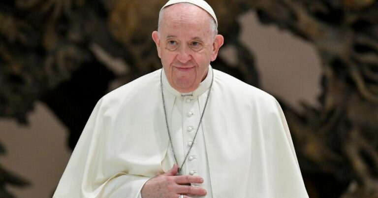 Em testamento, Papa pede sepulcro e lápide simples; leia na