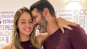 Esposa de apresentador do SBT revela que pensou que ele