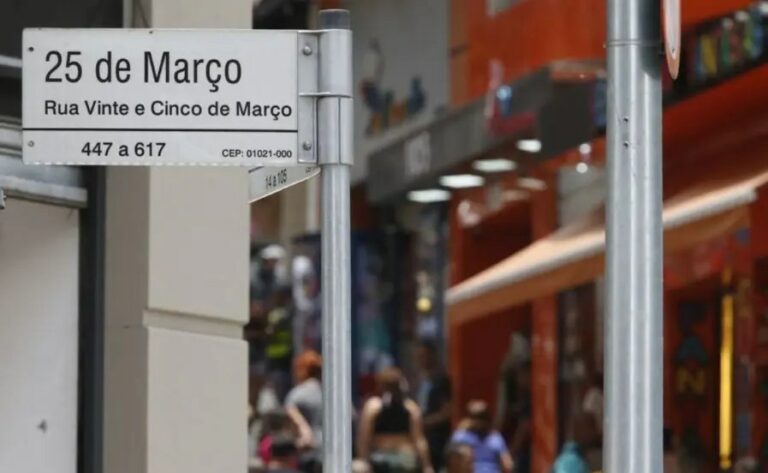 Governo Trump cita “Rua 25 de Março”, em SP, para
