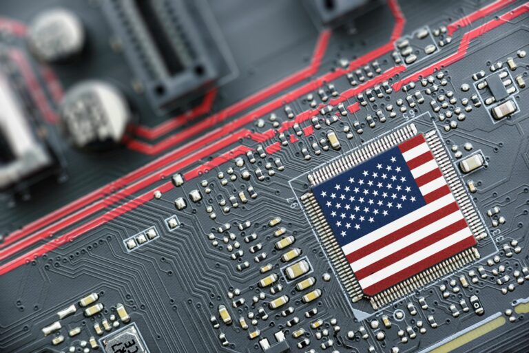 Guerra dos chips: governo Trump avalia mudar as regras globais