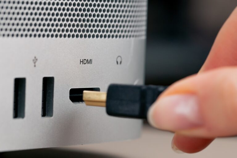 HDMI pode estar com os dias contados: conheça o novo