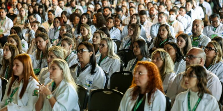 MEC lança Exame Nacional de Avaliação da Formação Médica