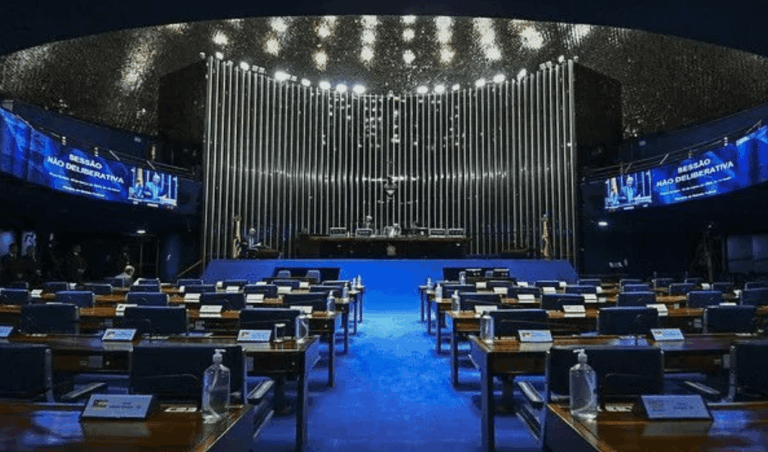 Novo Código Civil em análise no Senado propõe herança digital