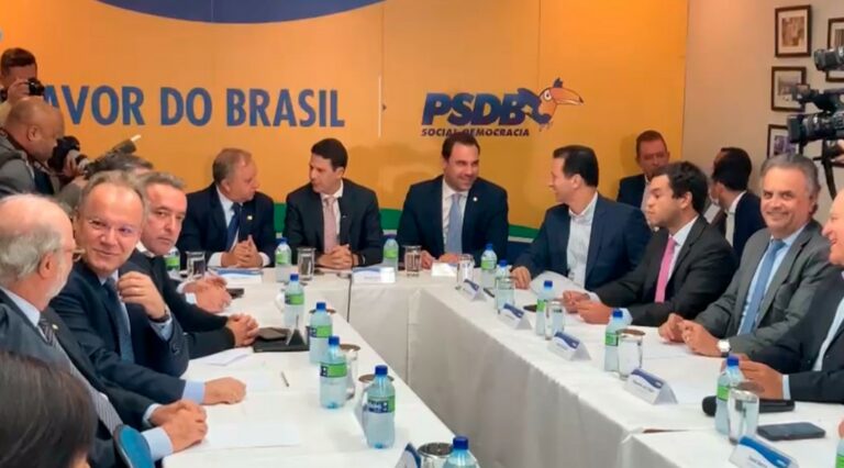 PSDB avança em fusão com Podemos e convoca reunião nacional