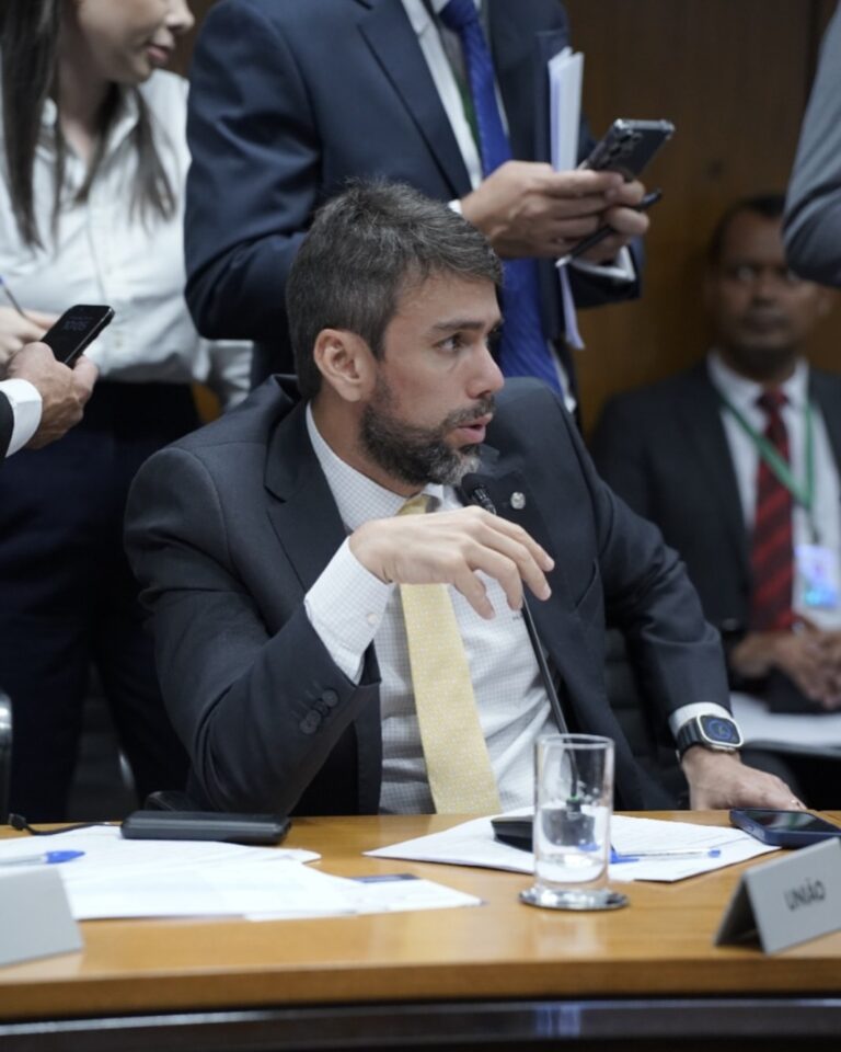 Pedro Lucas recusa convite para assumir o Ministério das Comunicações