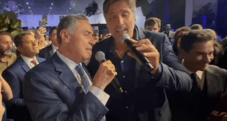 (Vídeo) Presidente do STF canta com sertanejo em festa de