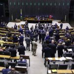 10 dias para decisões sobre o aumento do IOF