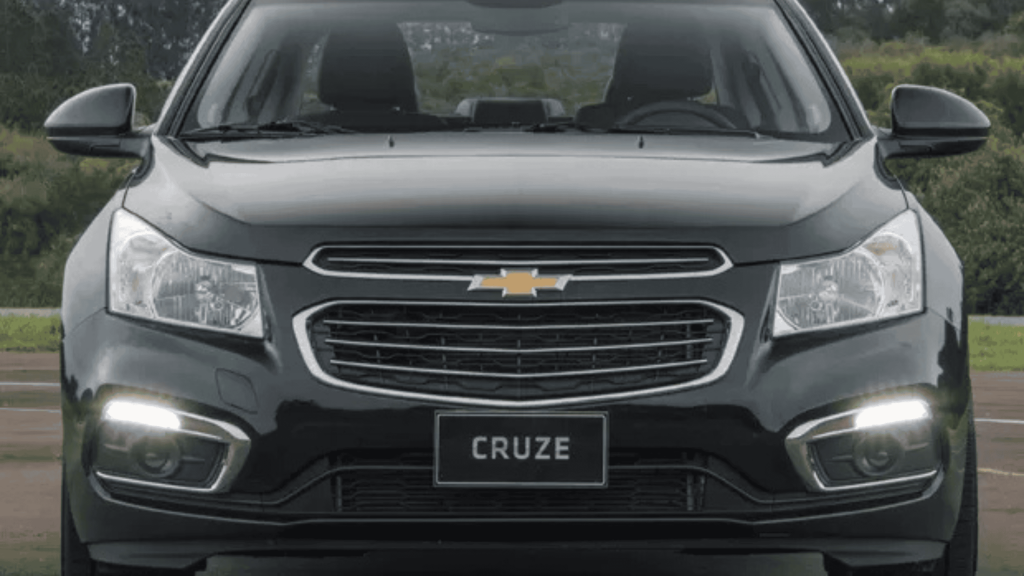 5 carros sedan por menos de R$ 70 mil para