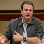 A crise com o PT e as dificuldades de Paes