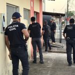 Ação policial mira comércio ilegal de armas e resulta em