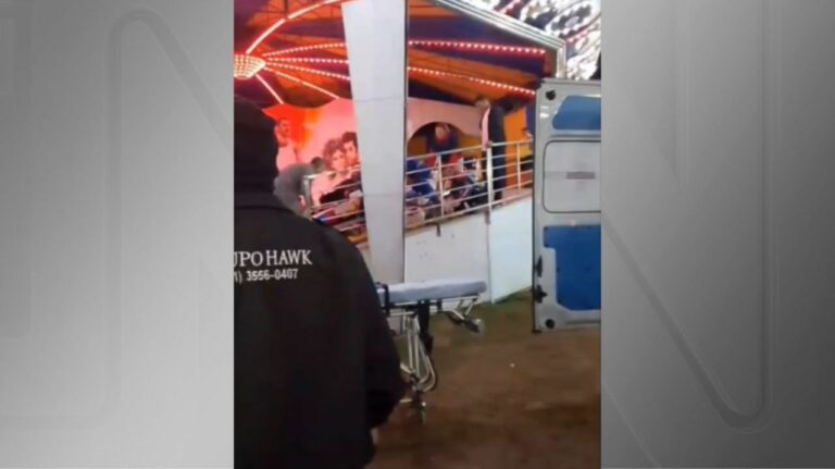Acidente em parque de diversões mata jovem em Petrópolis (RJ)