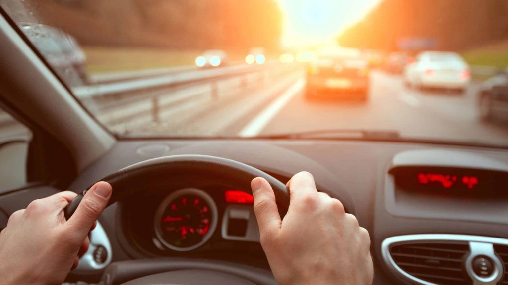 Ainda vale a pena fazer autoescola em 2025?