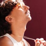 Álbum de estreia de Filipe Karlsson, “Lá Vem o Sol”,