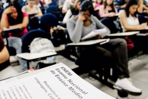 Alunos da rede pública terão pré-inscrição automática para o Enem