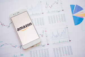 Amazon decepciona investidores com projeção de lucro abaixo do esperado