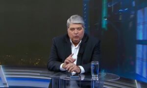 Ao vivo no SBT, Datena expõe valor da própria conta