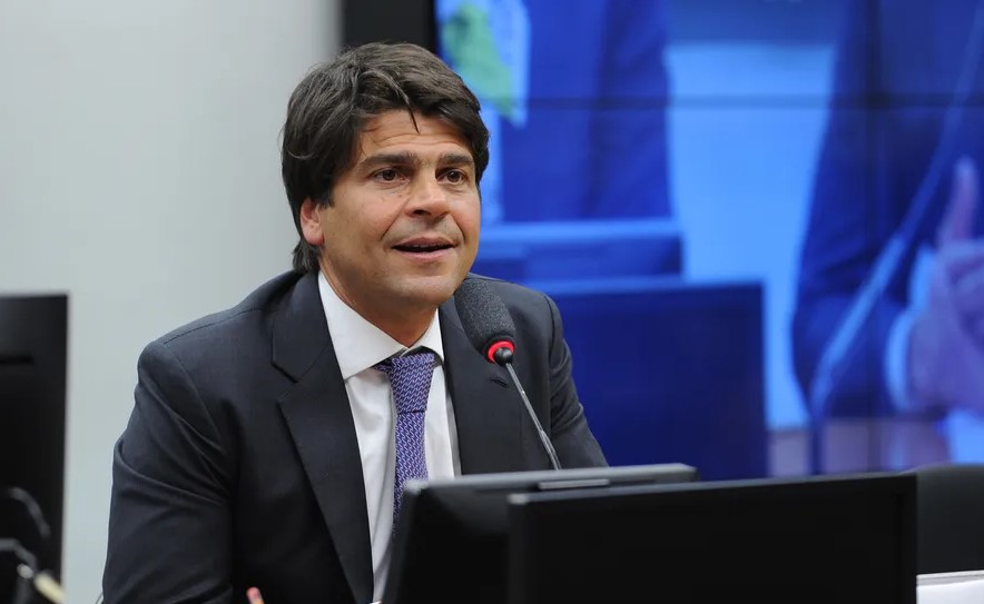 Apostas online sob cerco: proposta quer vetar jogo para quem