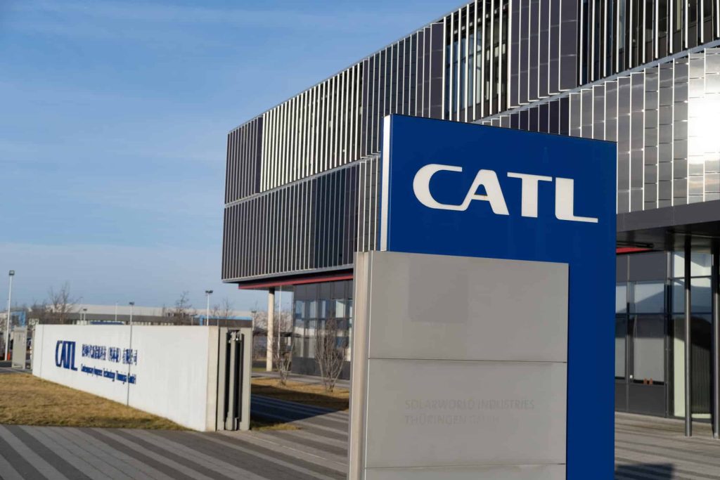 CATL: conheça a fabricante de baterias que domina carros elétricos
