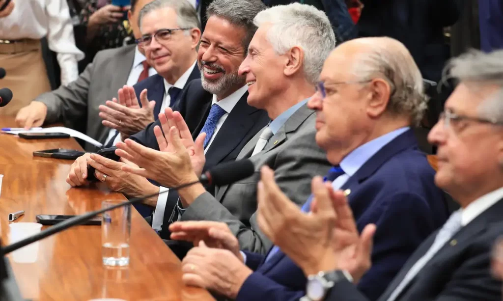 Câmara instala comissão especialpara debater sobre isenção do Imposto de