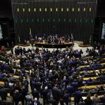 Câmara quer retomar PEC contra decisões monocráticas do STF após