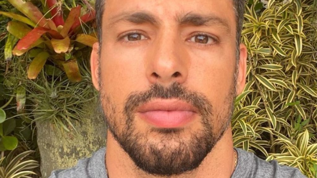 Cauã Reymond revela pela 1ª por que desistiu totalmente das