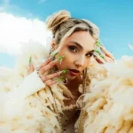Cláudia Pascoal está de volta com “Puras Donzelas”, um hino