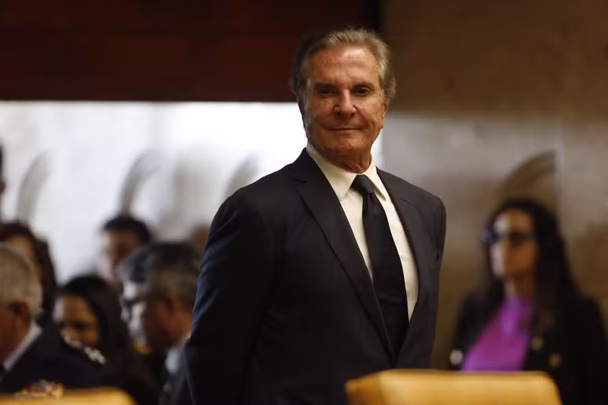 Collor cumprirá prisão domiciliar em cobertura de 600m² avaliada em