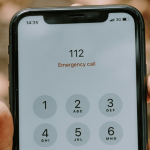 Como inserir informações de emergência no seu celular