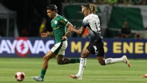 Confusão por hinos de Corinthians e Palmeiras em casamento acaba