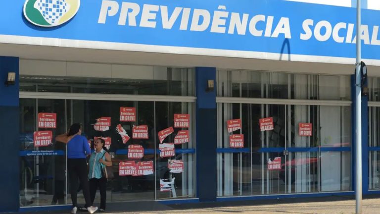 Crise do INSS: reação da tropa de choque de Lula