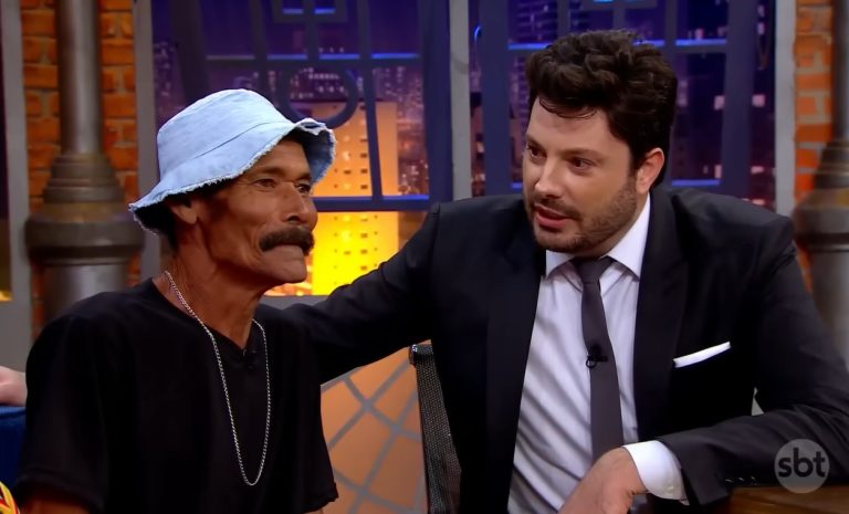 Danilo Gentili é surpreendido com a morte de Madruguinha do