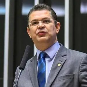 Deputado Sóstenes Cavalcante pede à PGR afastamento do novo ministro