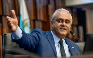 Deputado propõe novos critérios para repasse de recursos estaduais às