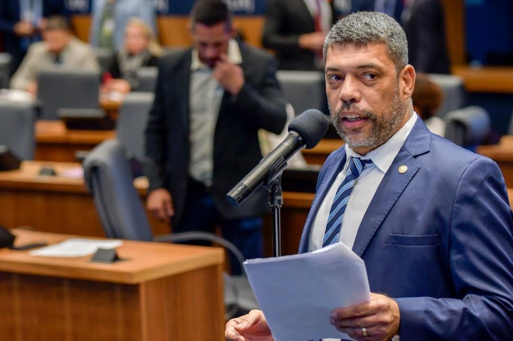 Deputado volta a pedir CPI para investigar poluição causada pela