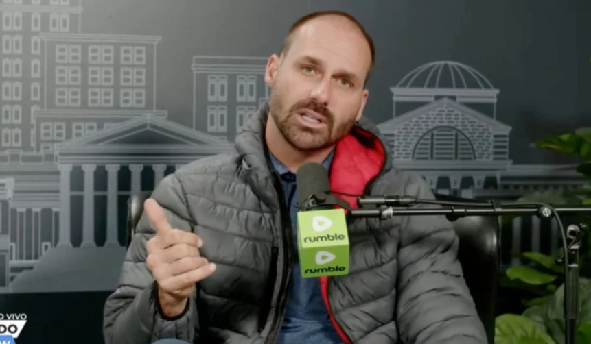 Eduardo Bolsonaro gasta quase R$ 132 mil de verba de