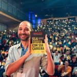 Ex-diretor do Facebook participa pela primeira vez de evento em